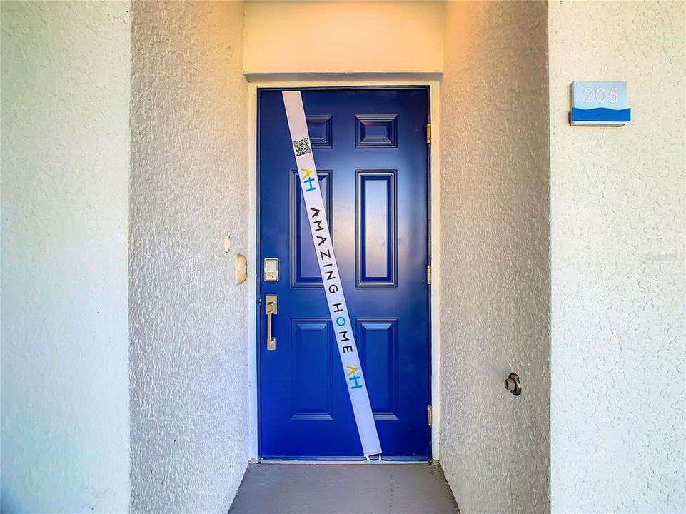 На продажу: $325,000 (2 спален, 2 ванн, 1126 Квадратных фут)