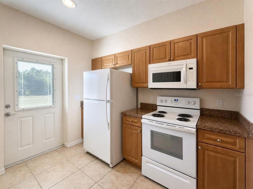 For Rent: $1,400 (2 beds, 2 baths, 1032 Square Feet)