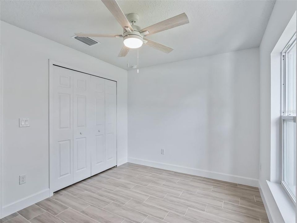 For Rent: $2,100 (3 beds, 2 baths, 1334 Square Feet)