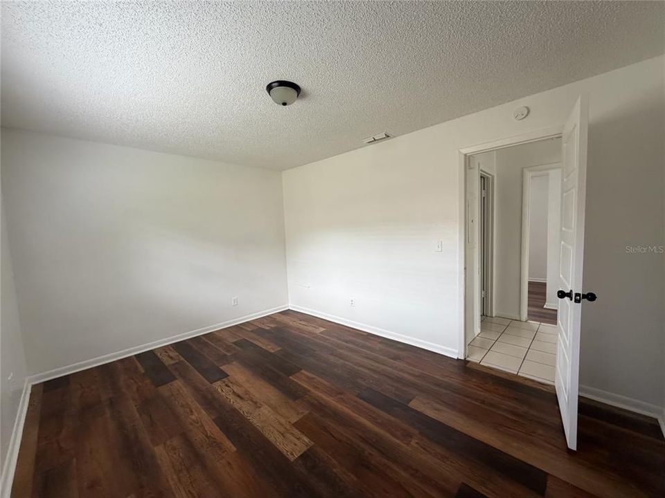 В аренду: $1,399 (2 спален, 1 ванн, 980 Квадратных фут)