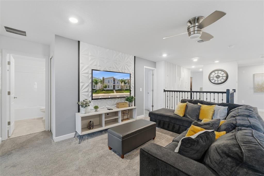 For Sale: $720,000 (9 beds, 5 baths, 4356 Square Feet)