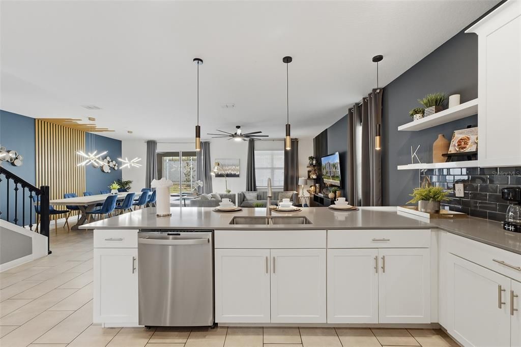 For Sale: $720,000 (9 beds, 5 baths, 4356 Square Feet)