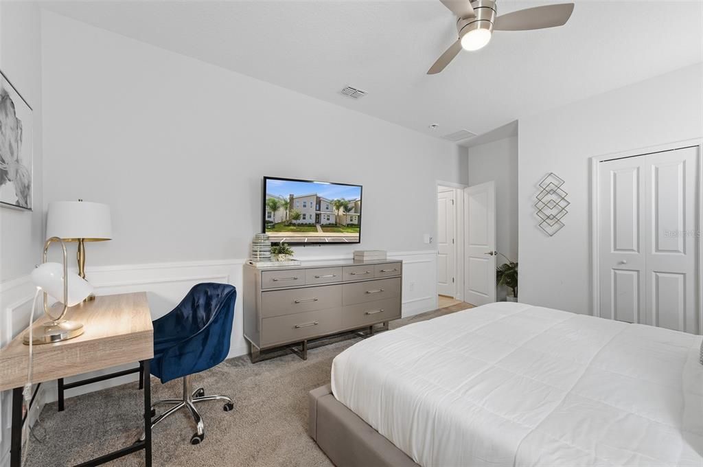 For Sale: $720,000 (9 beds, 5 baths, 4356 Square Feet)