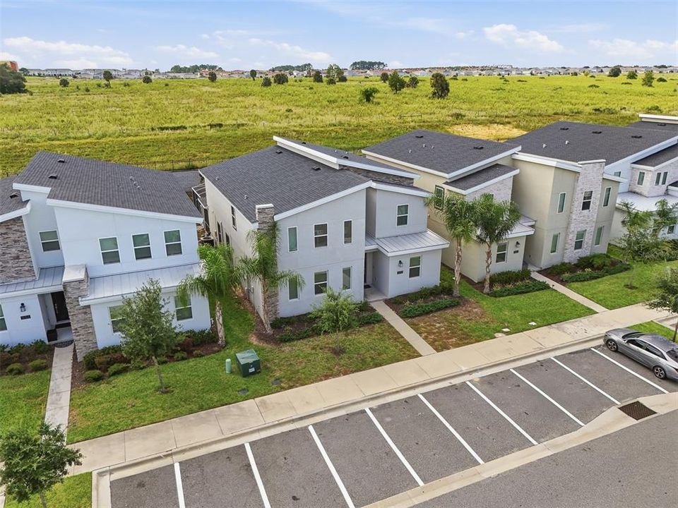 For Sale: $720,000 (9 beds, 5 baths, 4356 Square Feet)