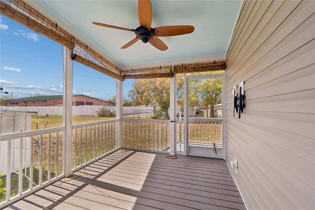 For Sale: $199,000 (1 beds, 2 baths, 864 Square Feet)