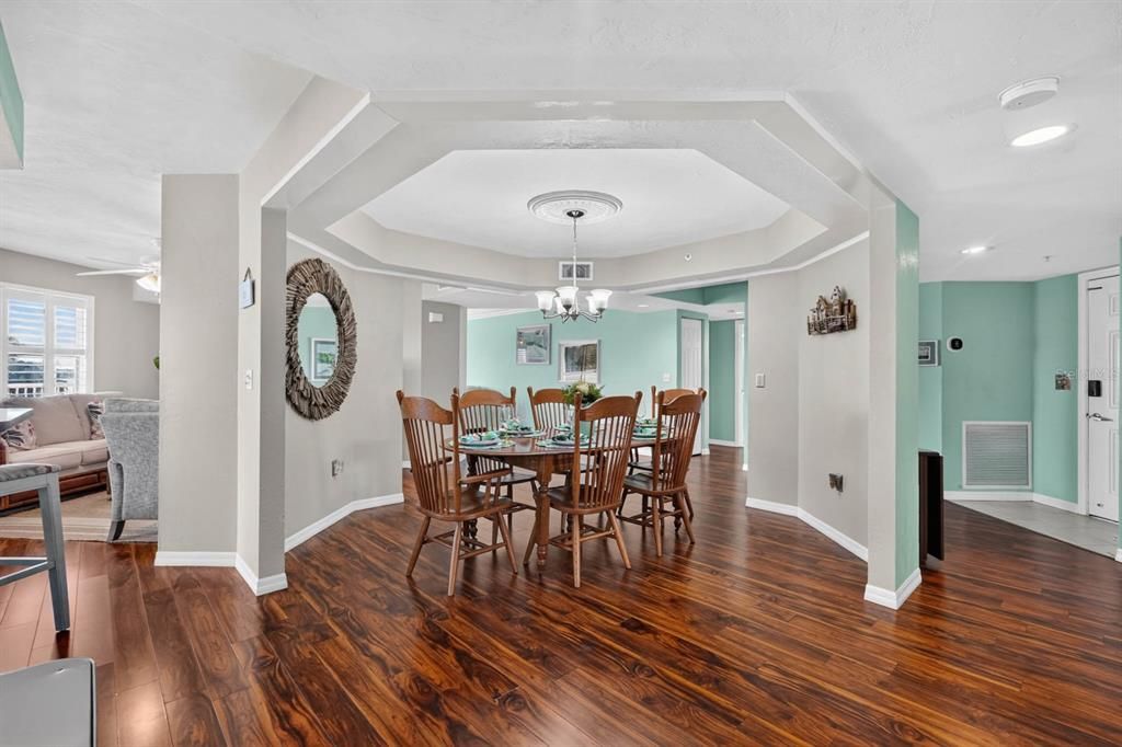 For Sale: $639,000 (3 beds, 3 baths, 2675 Square Feet)