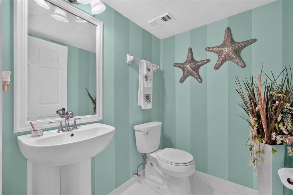 For Sale: $639,000 (3 beds, 3 baths, 2675 Square Feet)