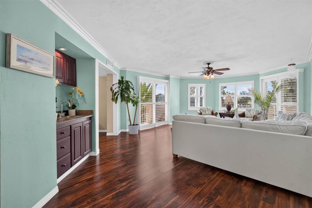For Sale: $639,000 (3 beds, 3 baths, 2675 Square Feet)