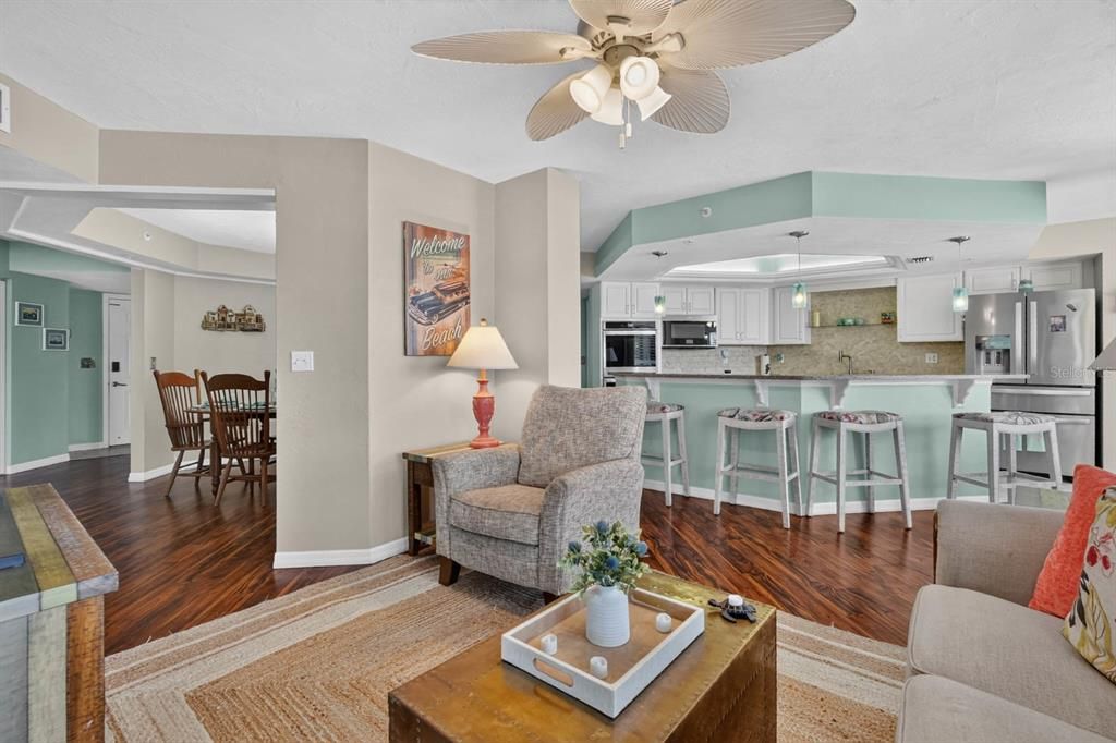 For Sale: $639,000 (3 beds, 3 baths, 2675 Square Feet)