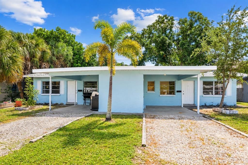 En Venta: $419,000 (4 camas, 0 baños, 1560 Pies cuadrados)