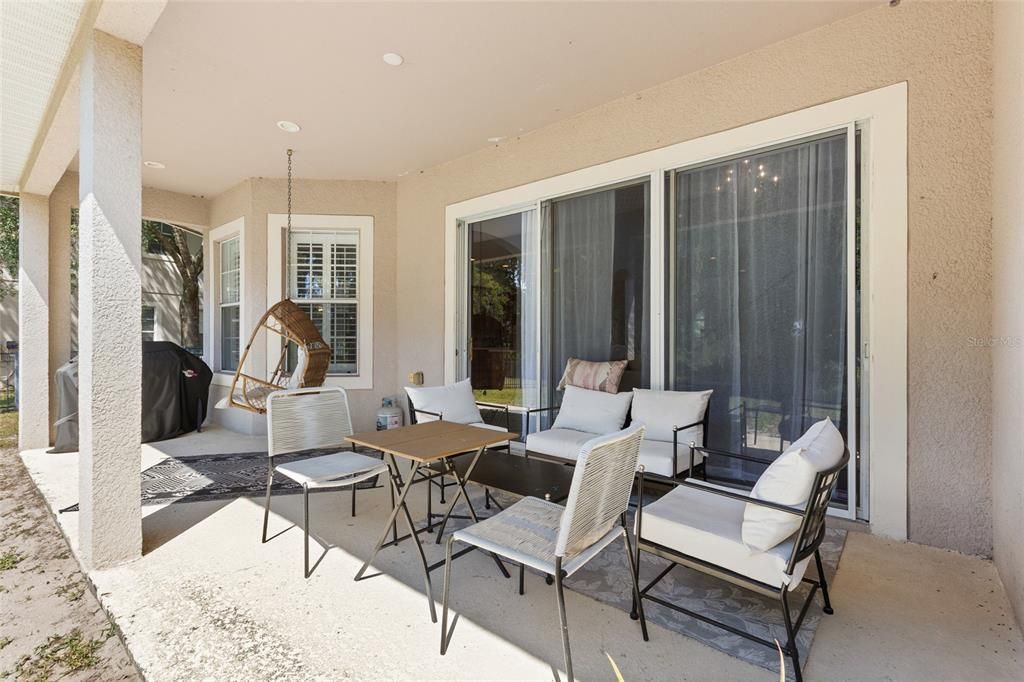 For Sale: $680,000 (6 beds, 4 baths, 3781 Square Feet)