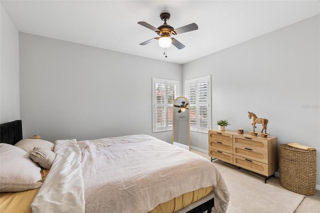 For Sale: $680,000 (6 beds, 4 baths, 3781 Square Feet)