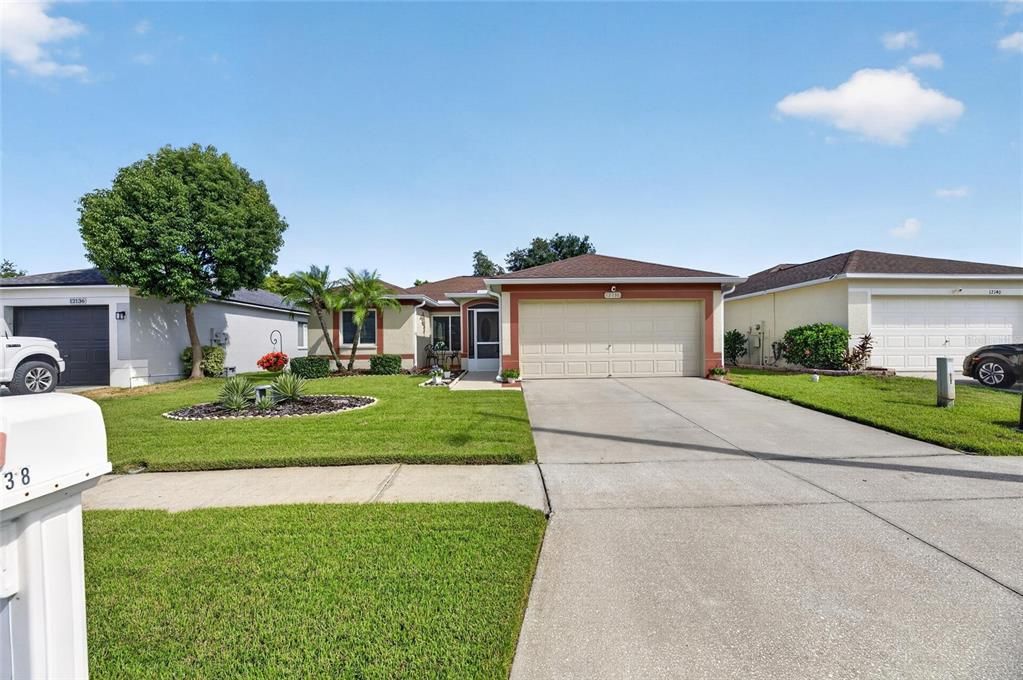 For Sale: $329,000 (3 beds, 2 baths, 1171 Square Feet)