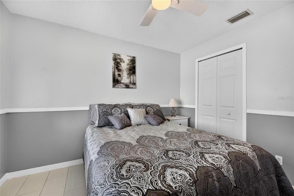 For Sale: $329,000 (3 beds, 2 baths, 1171 Square Feet)