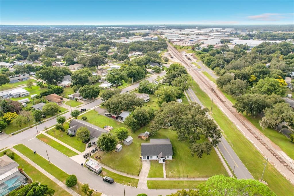 For Sale: $274,997 (3 beds, 2 baths, 1395 Square Feet)