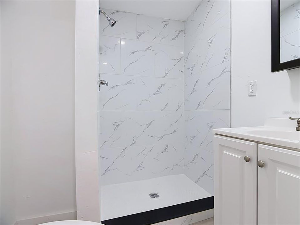 For Sale: $274,997 (3 beds, 2 baths, 1395 Square Feet)