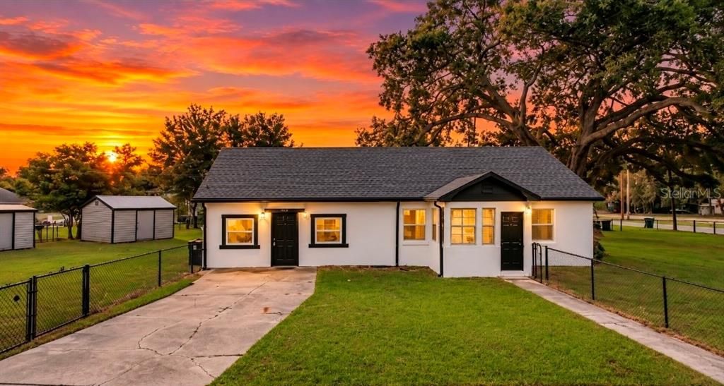 For Sale: $274,997 (3 beds, 2 baths, 1395 Square Feet)