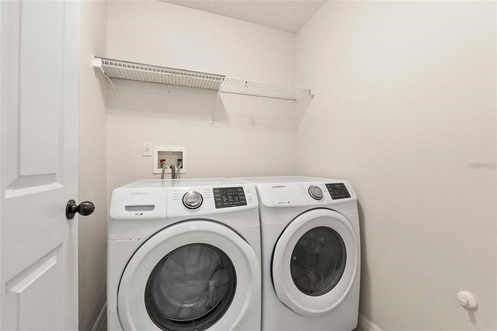 For Sale: $365,000 (4 beds, 2 baths, 1695 Square Feet)