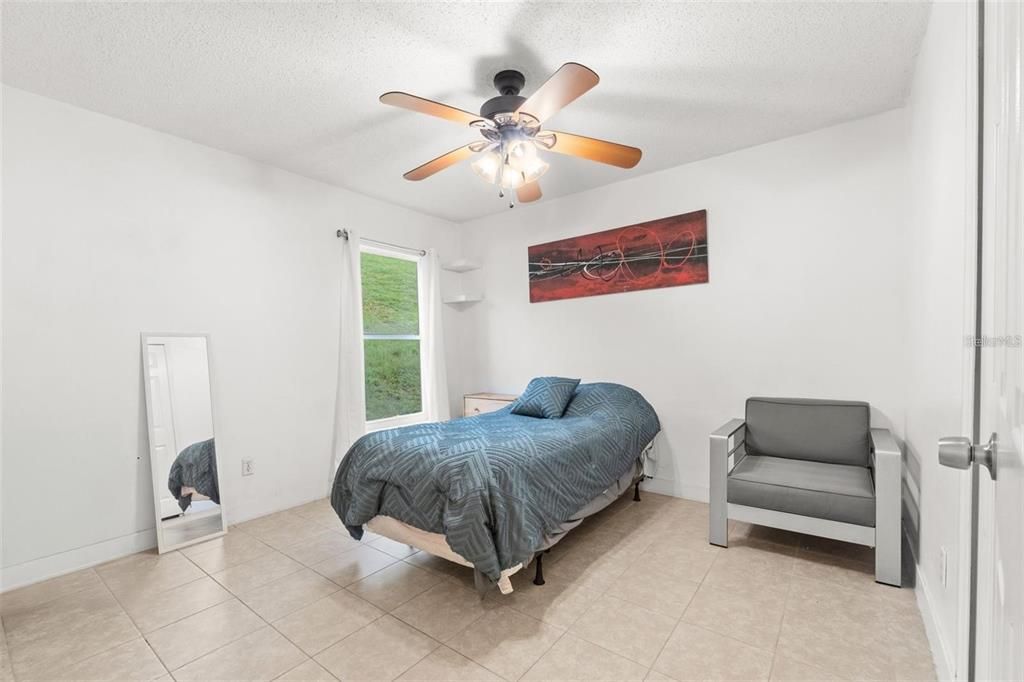 For Sale: $365,000 (4 beds, 2 baths, 1695 Square Feet)