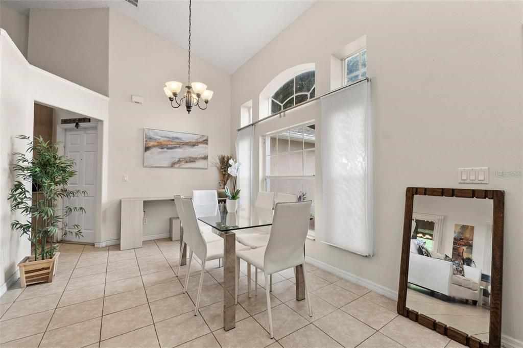 For Sale: $365,000 (4 beds, 2 baths, 1695 Square Feet)