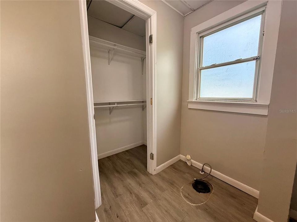 En Venta: $172,900 (4 camas, 1 baños, 1131 Pies cuadrados)