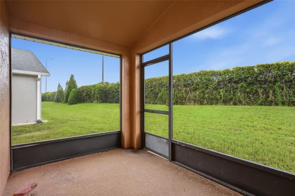 For Rent: $2,350 (3 beds, 2 baths, 1806 Square Feet)