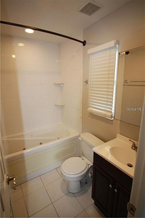 For Rent: $2,575 (3 beds, 2 baths, 1613 Square Feet)