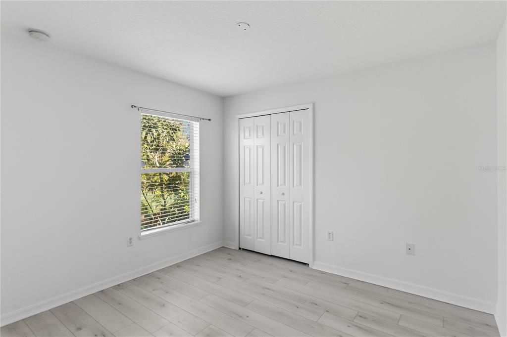 For Sale: $335,000 (3 beds, 2 baths, 1483 Square Feet)