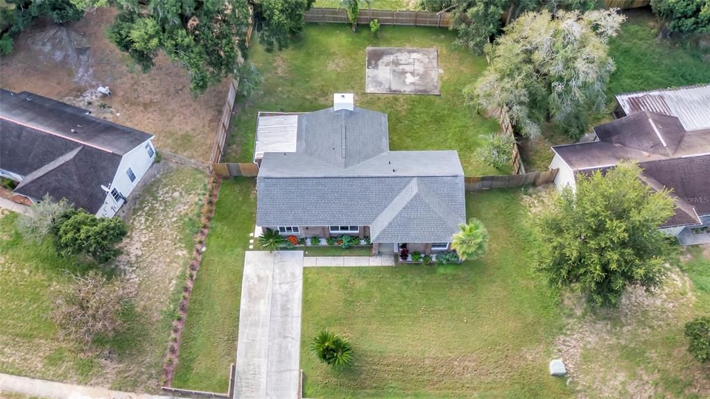 En Renta: $2,600 (3 camas, 3 baños, 1600 Pies cuadrados)