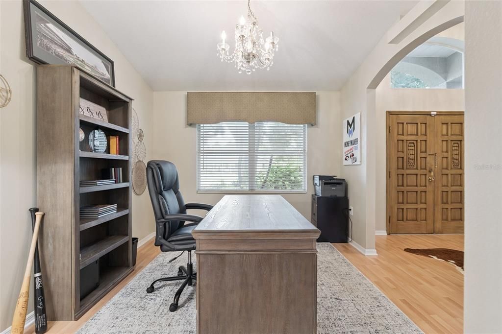 En Venta: $625,000 (3 camas, 2 baños, 3066 Pies cuadrados)