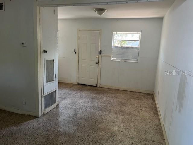 En Renta: $700 (2 camas, 1 baños, 850 Pies cuadrados)