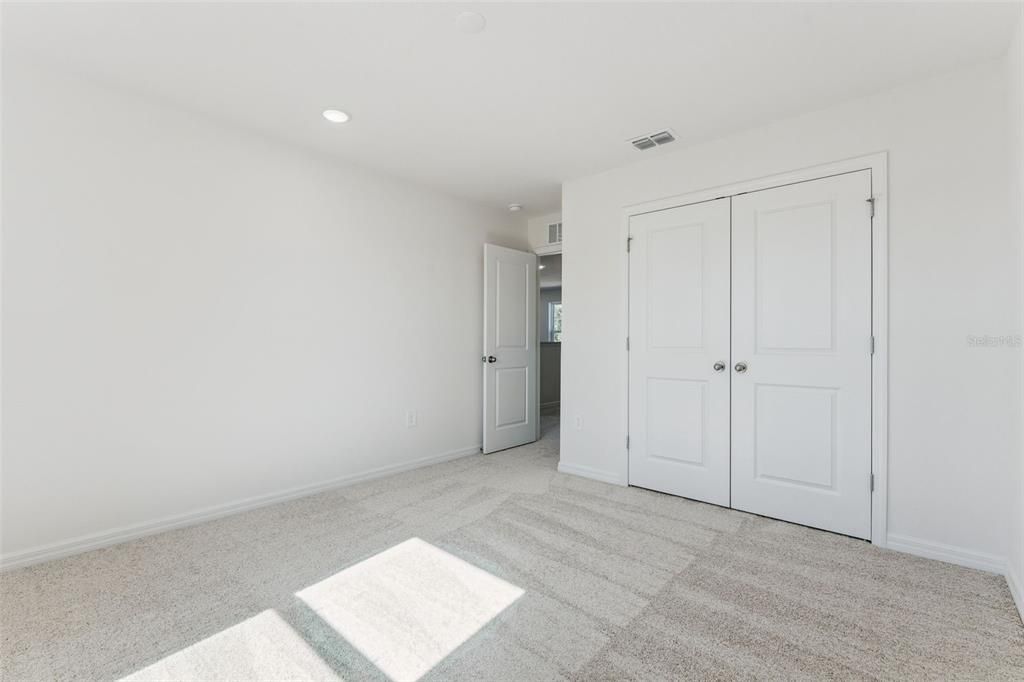 For Sale: $394,999 (4 beds, 3 baths, 2486 Square Feet)
