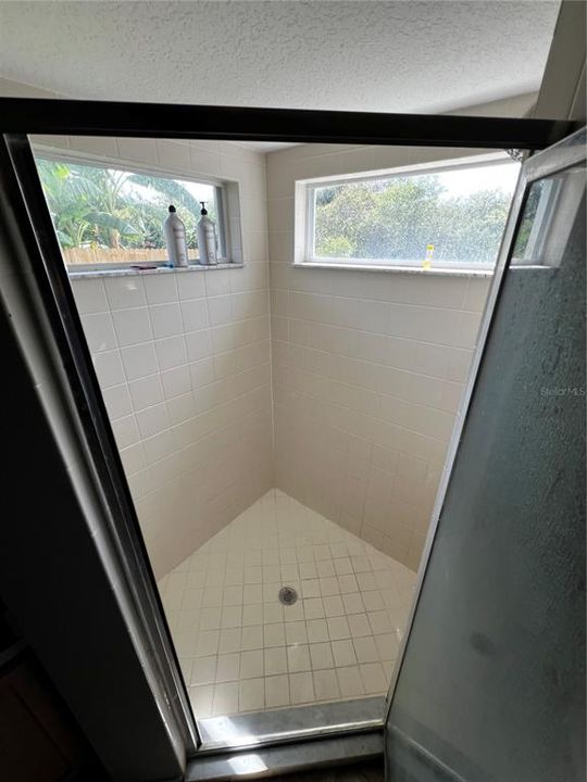En Venta: $399,000 (3 camas, 2 baños, 1867 Pies cuadrados)