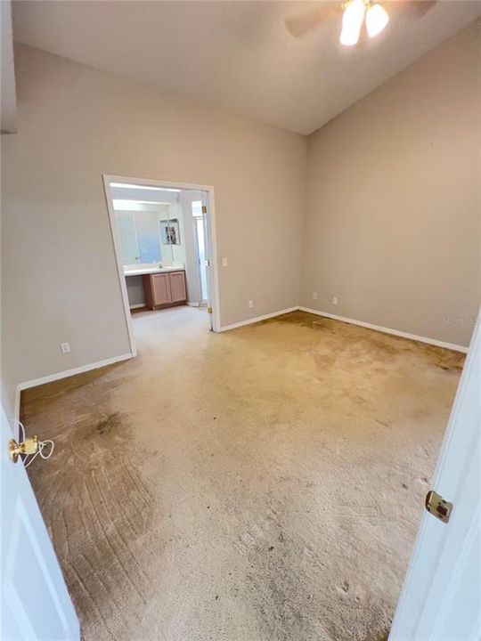 En Venta: $399,000 (3 camas, 2 baños, 1867 Pies cuadrados)