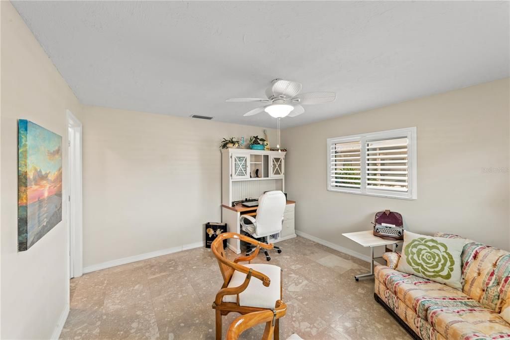For Sale: $599,900 (2 beds, 2 baths, 1495 Square Feet)