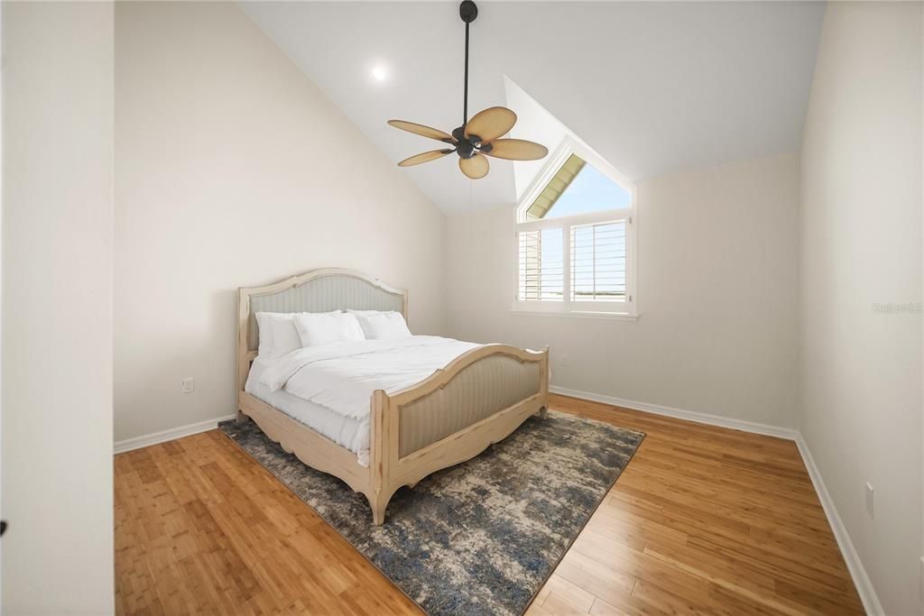 For Sale: $1,399,000 (3 beds, 3 baths, 3773 Square Feet)