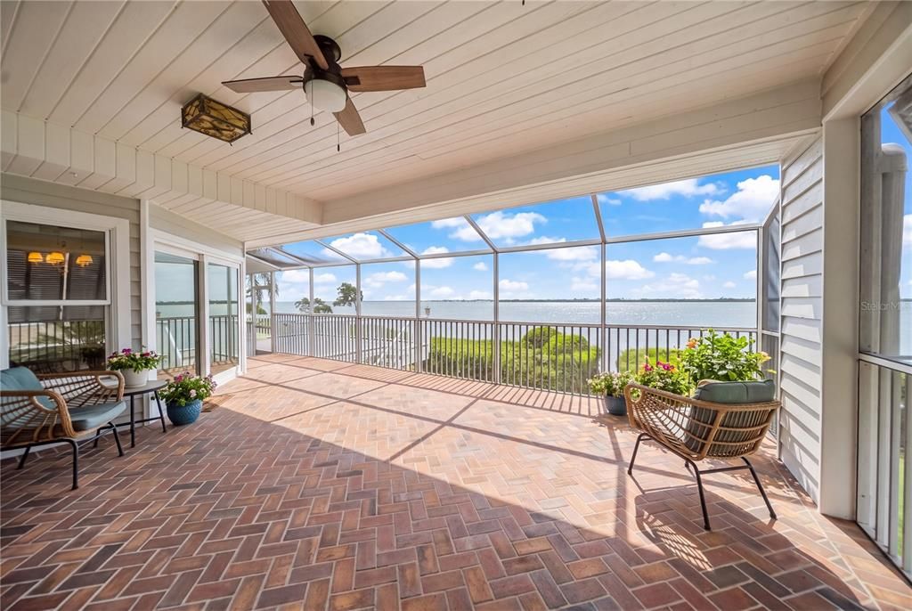For Sale: $1,399,000 (3 beds, 3 baths, 3773 Square Feet)