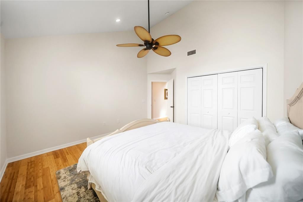 For Sale: $1,399,000 (3 beds, 3 baths, 3773 Square Feet)
