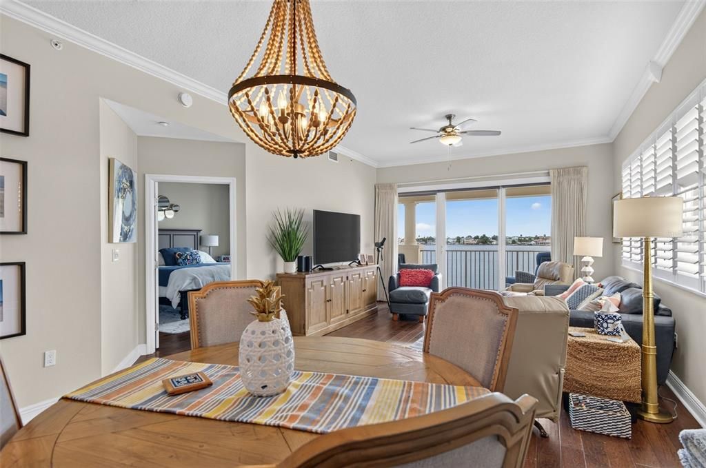 For Sale: $1,180,000 (3 beds, 3 baths, 1995 Square Feet)