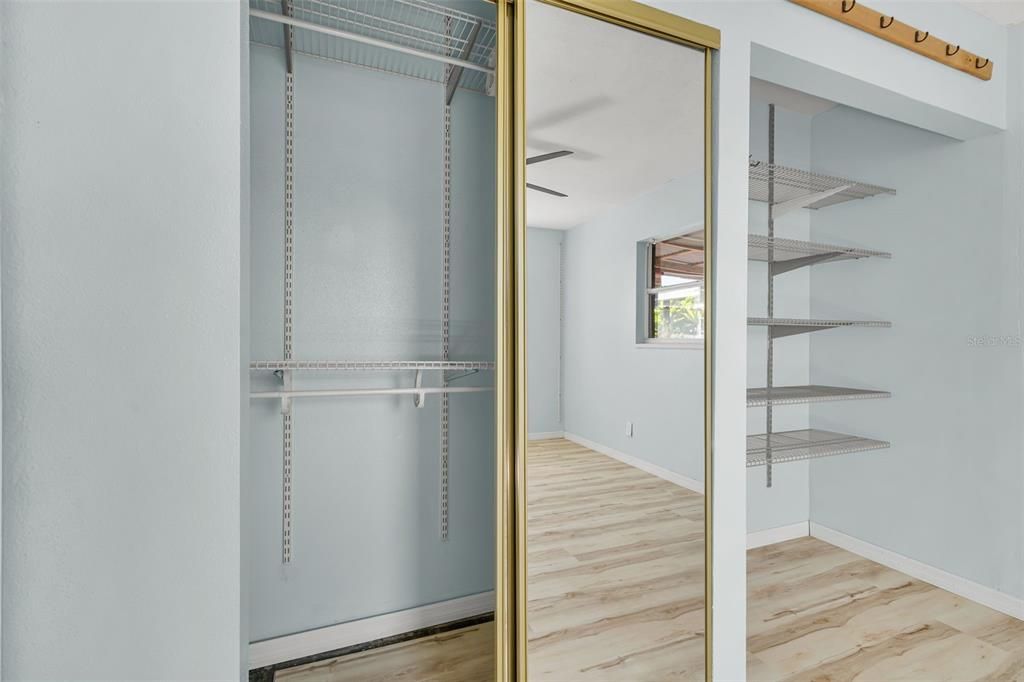 For Sale: $415,000 (3 beds, 2 baths, 1528 Square Feet)