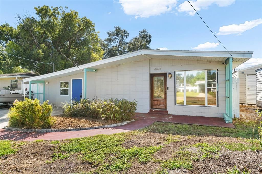 For Sale: $415,000 (3 beds, 2 baths, 1528 Square Feet)
