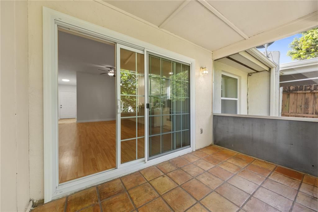 For Rent: $1,900 (3 beds, 2 baths, 1230 Square Feet)