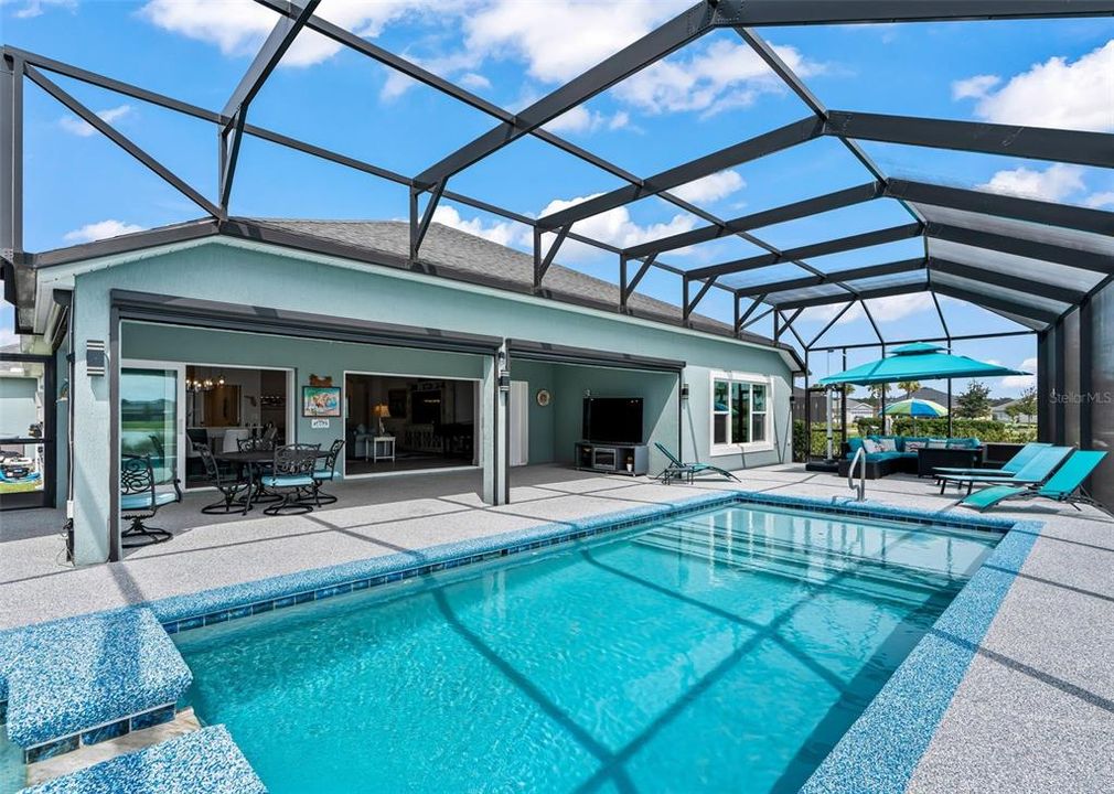 For Sale: $1,150,000 (4 beds, 2 baths, 2555 Square Feet)