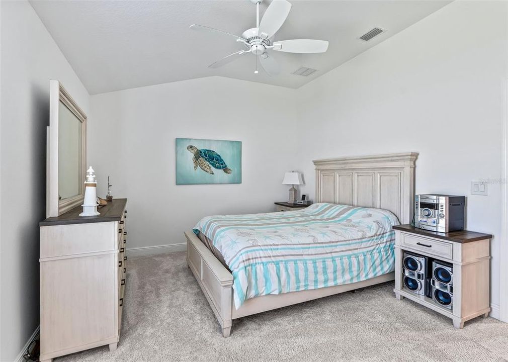 For Sale: $1,150,000 (4 beds, 2 baths, 2555 Square Feet)