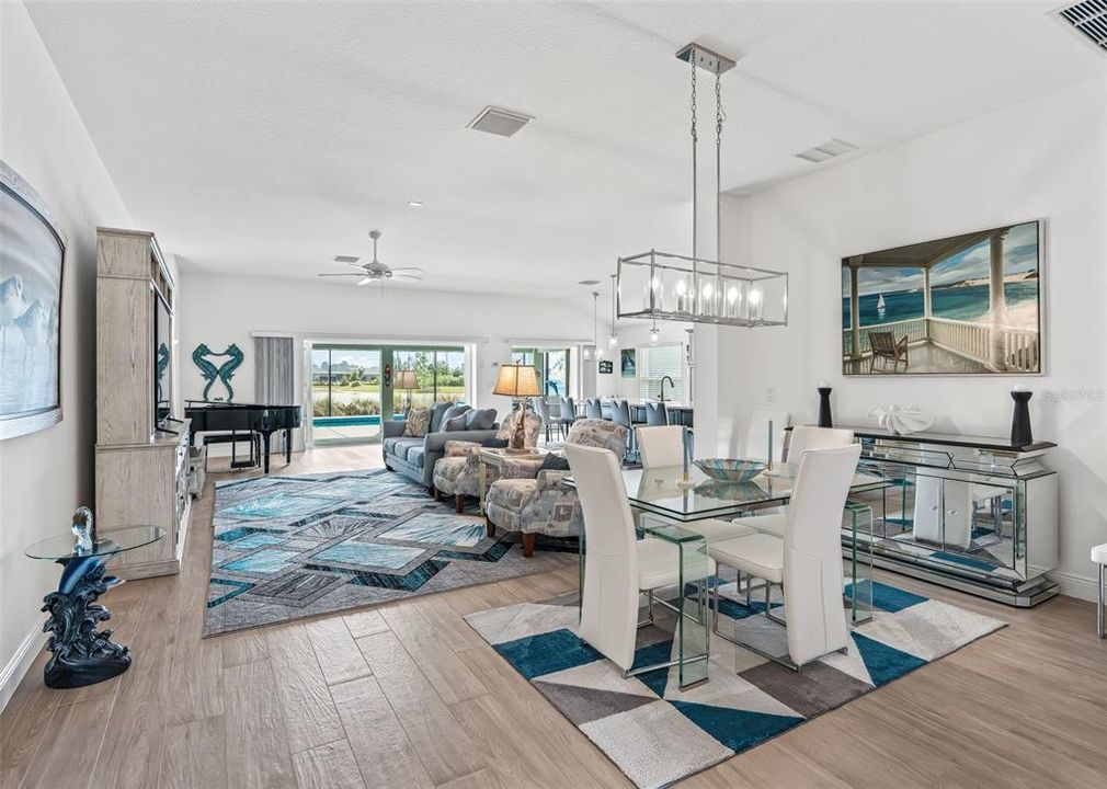 For Sale: $1,150,000 (4 beds, 2 baths, 2555 Square Feet)