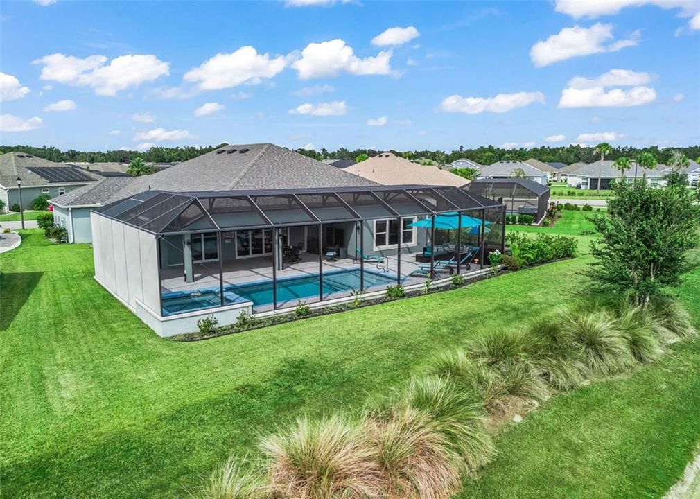 For Sale: $1,150,000 (4 beds, 2 baths, 2555 Square Feet)