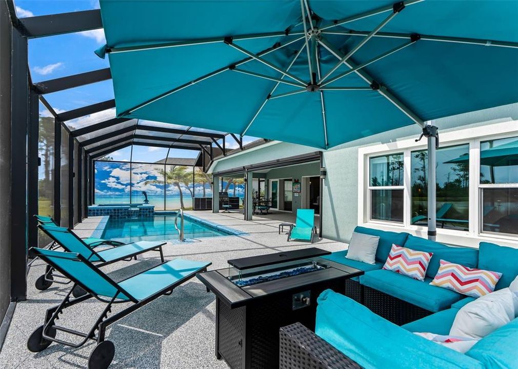 For Sale: $1,150,000 (4 beds, 2 baths, 2555 Square Feet)