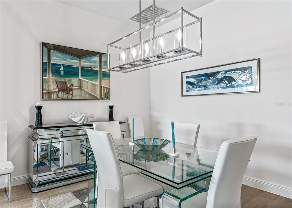 For Sale: $1,150,000 (4 beds, 2 baths, 2555 Square Feet)