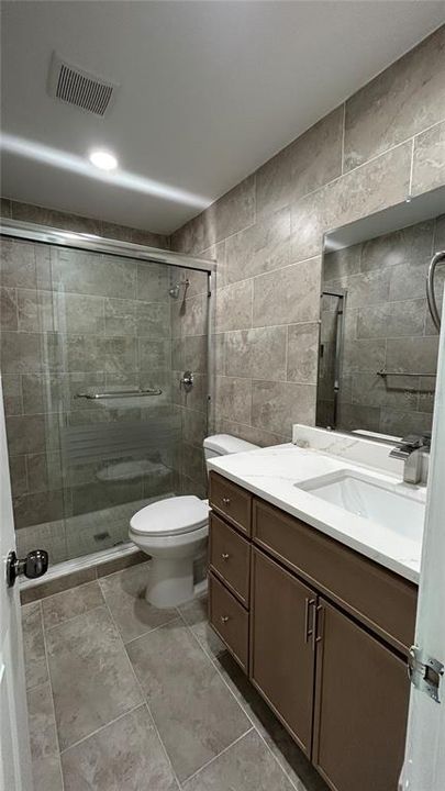 For Rent: $2,300 (3 beds, 2 baths, 1045 Square Feet)