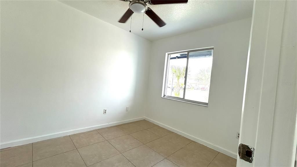 For Rent: $2,300 (3 beds, 2 baths, 1045 Square Feet)